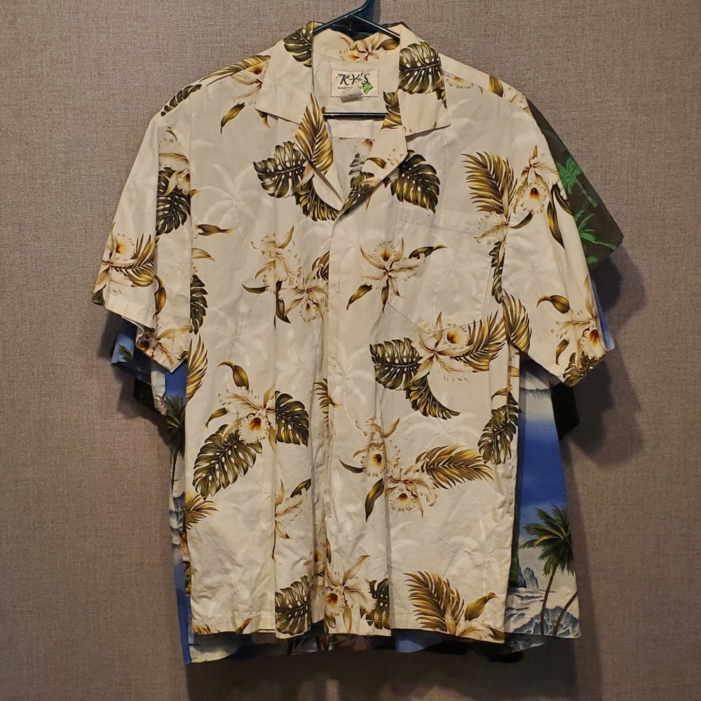 4 Qty Men's Button Down & Hawaiian Shirts Size Large